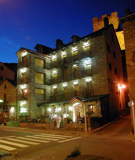 Gabarre Hotel โบรโต ภายนอก รูปภาพ